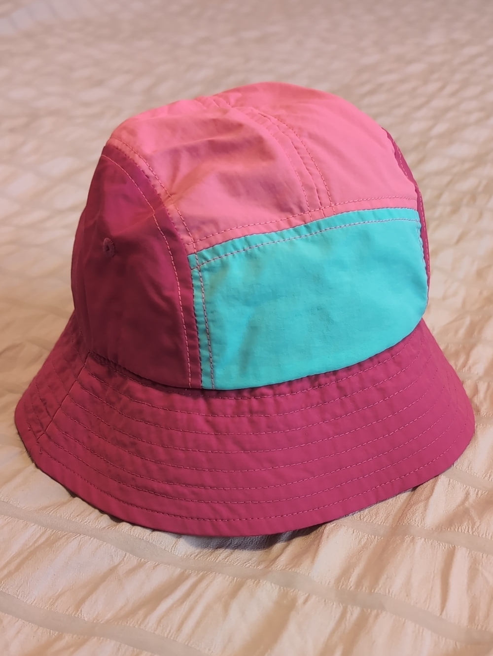 New Kids Bucket hat S/M